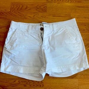 Old Navy Size 2 White Shorts